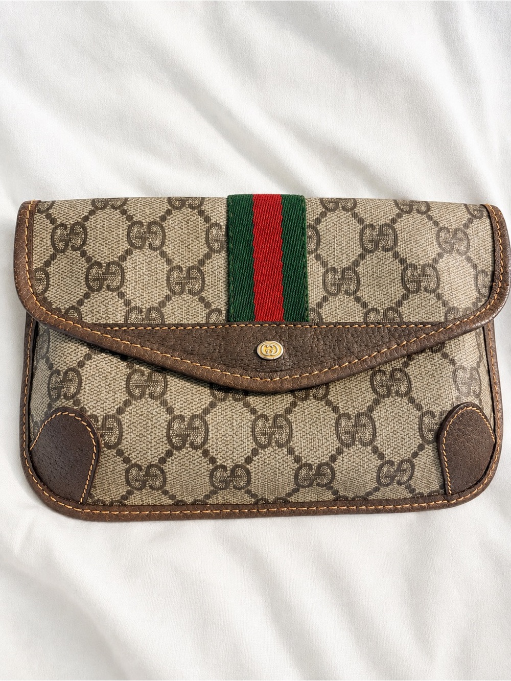 Vintage Gucci GG Supreme Sherry Web Pouch Clutch- 014.89.5205